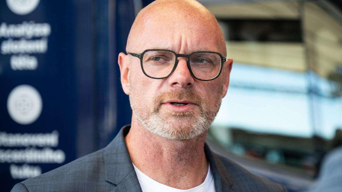 Plaga: Náměstky ministra školství mají být Kettner za SPD a Zajíček za Motoristy